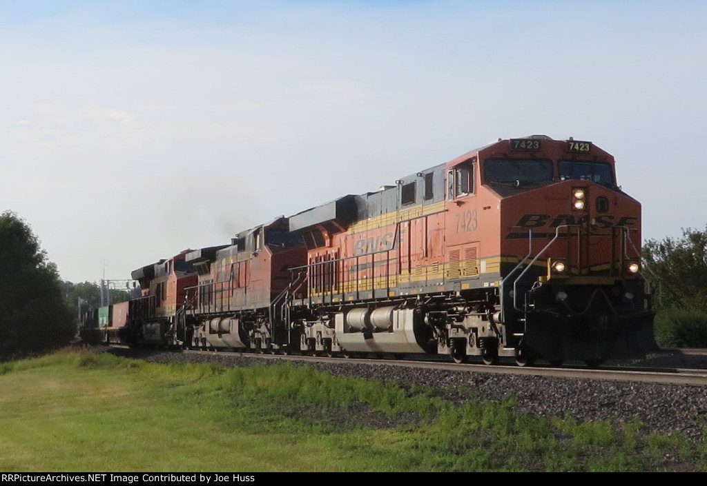 BNSF 7423 West